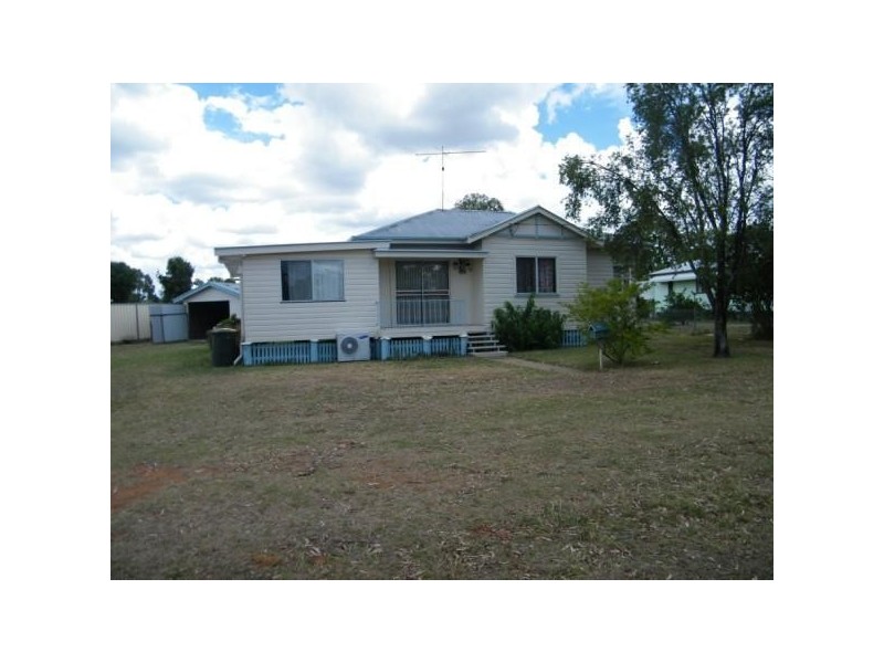 75 Park Street, Chinchilla QLD 4413