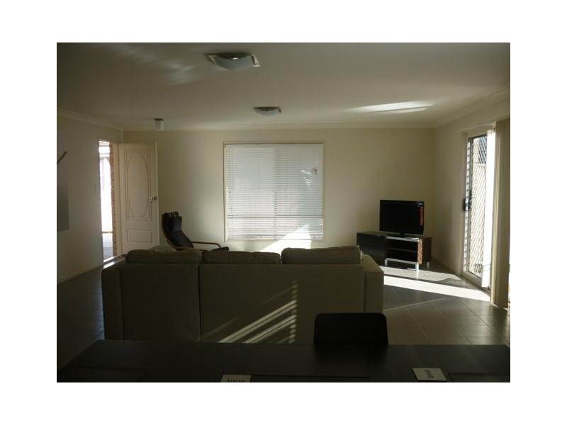 1/76 Zeller Street, Chinchilla QLD 4413