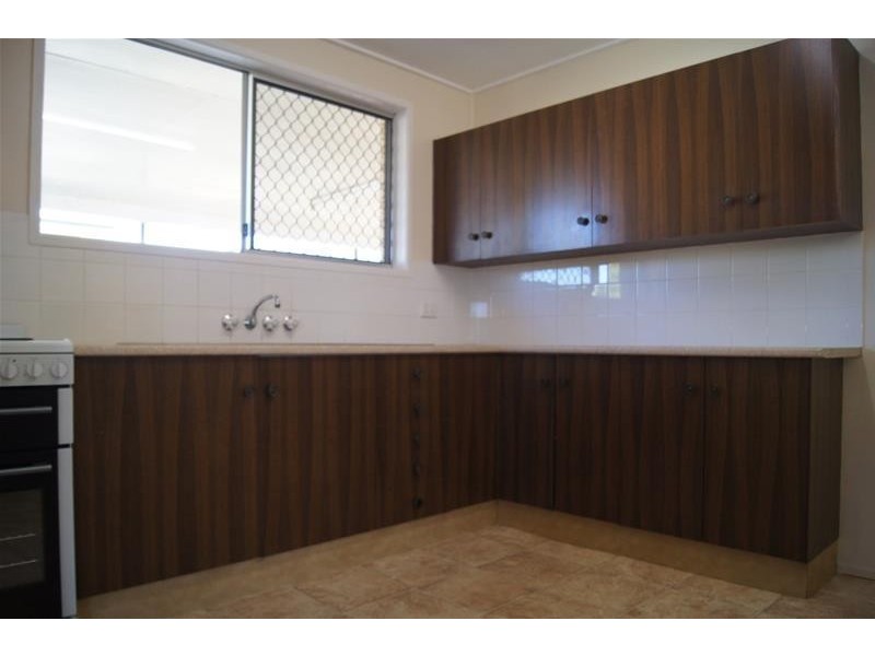 8 Atkins Street, Chinchilla QLD 4413