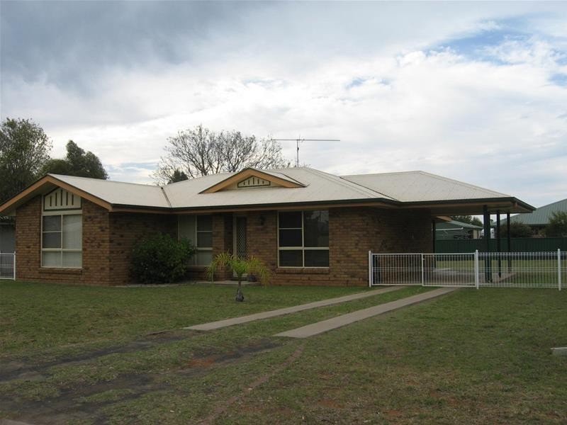 31 Nowland Street, Chinchilla QLD 4413