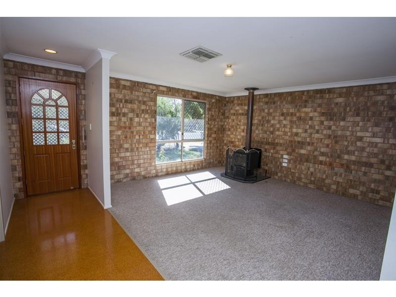 6 Beasley Street, Chinchilla QLD 4413