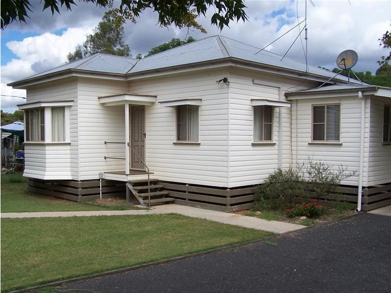 38 Durah Street, Chinchilla QLD 4413