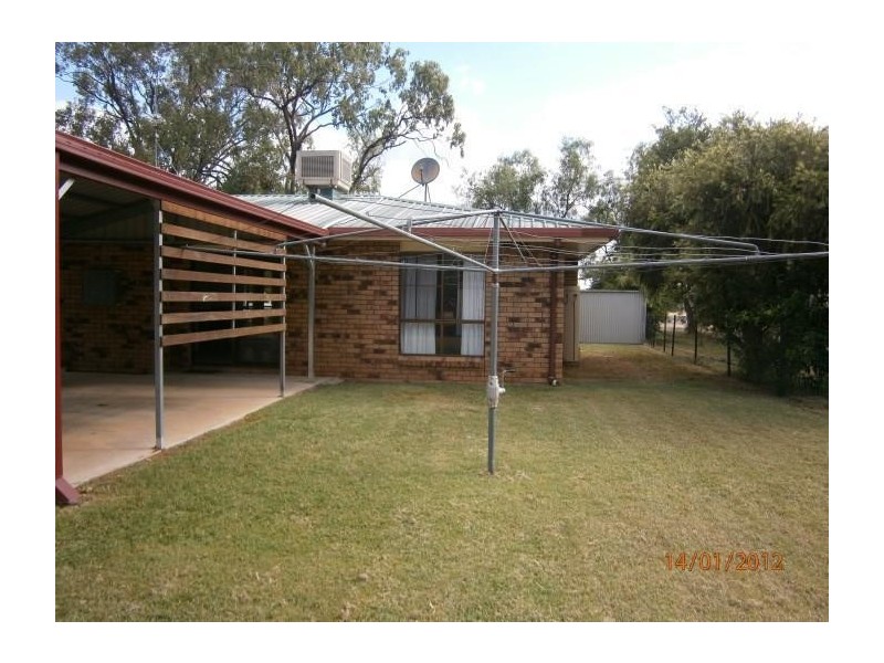 41 Zeller Street, Chinchilla QLD 4413