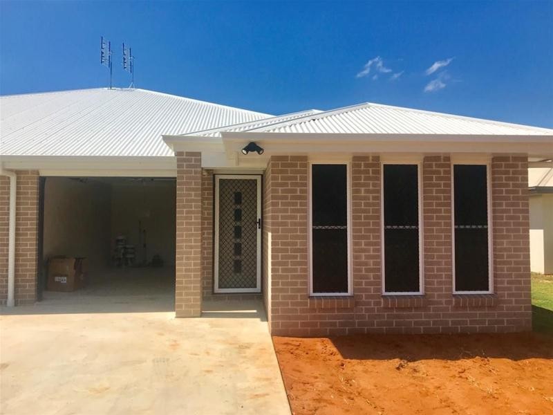 1/34 Gormleys Road, Chinchilla QLD 4413