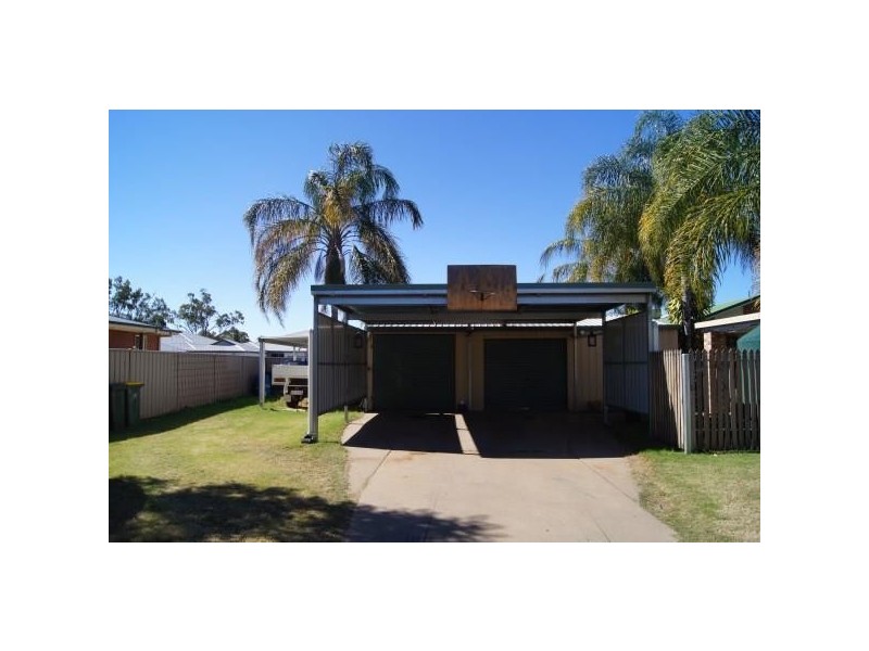 9 Heeney Street, Chinchilla QLD 4413