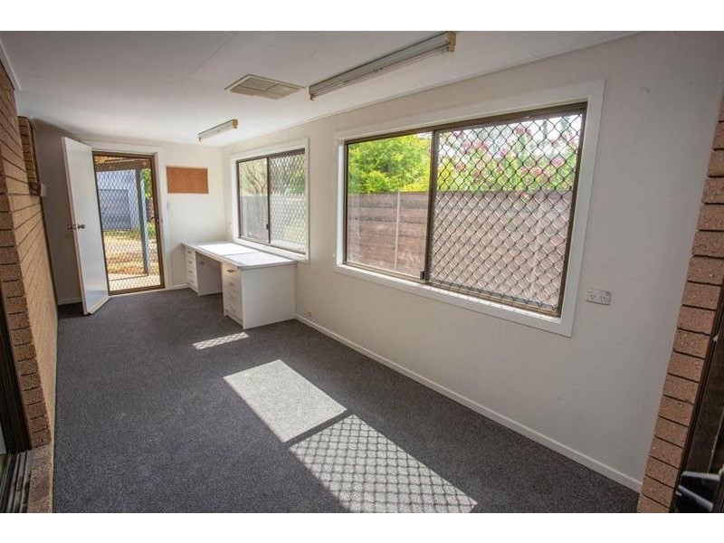 10 Stevenson Street, Chinchilla QLD 4413