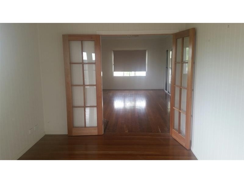 41 Windmill Road, Chinchilla QLD 4413