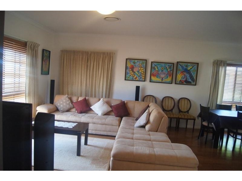 21 Sommerfeld Crescent, Chinchilla QLD 4413