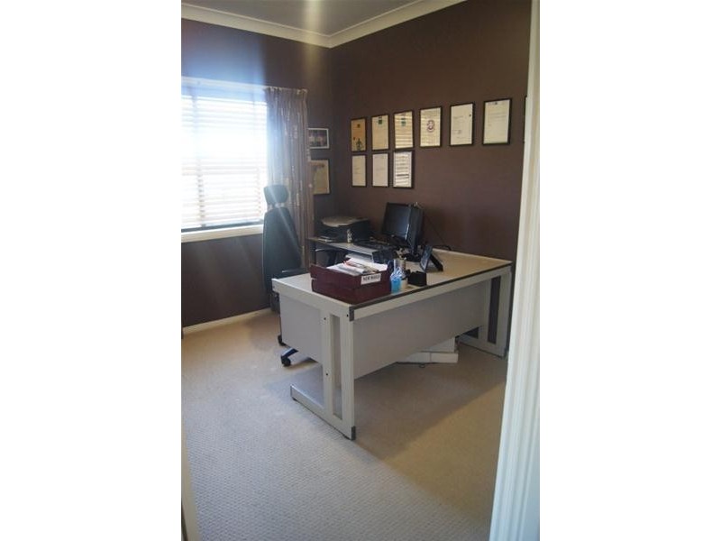 21 Sommerfeld Crescent, Chinchilla QLD 4413