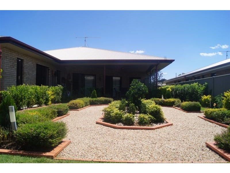 21 Sommerfeld Crescent, Chinchilla QLD 4413