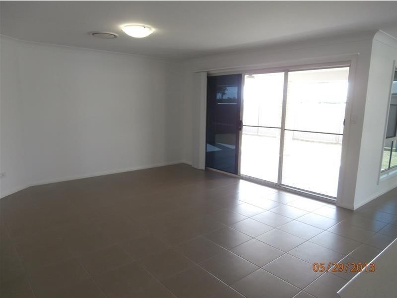 33 Bishop Drive, Miles QLD 4415