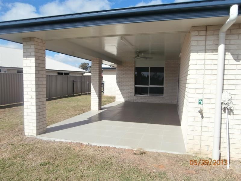 33 Bishop Drive, Miles QLD 4415