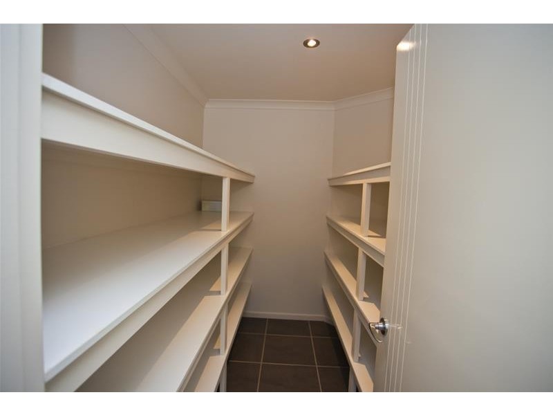 12 Luscombe Street, Chinchilla QLD 4413