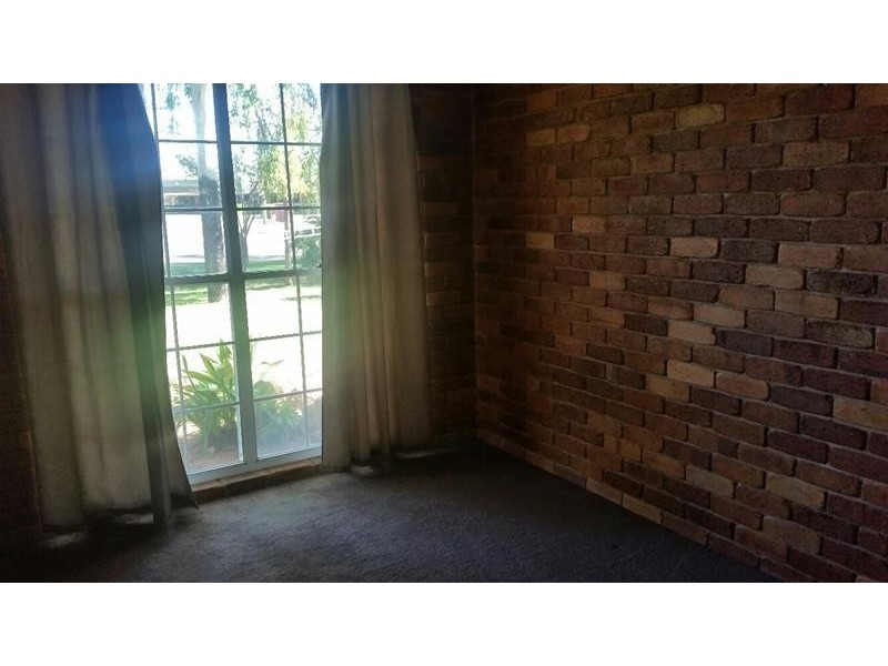 25 Zeller Street, Chinchilla QLD 4413