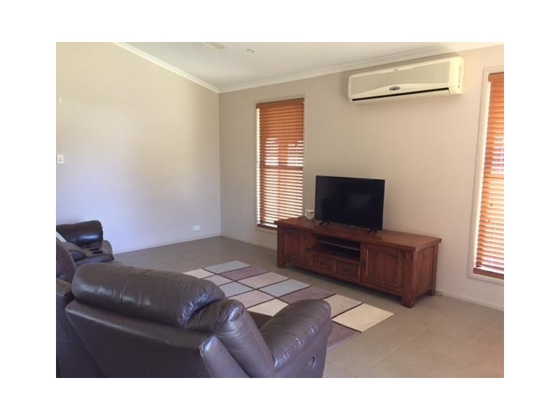 16 Leichhardt Street, Chinchilla QLD 4413