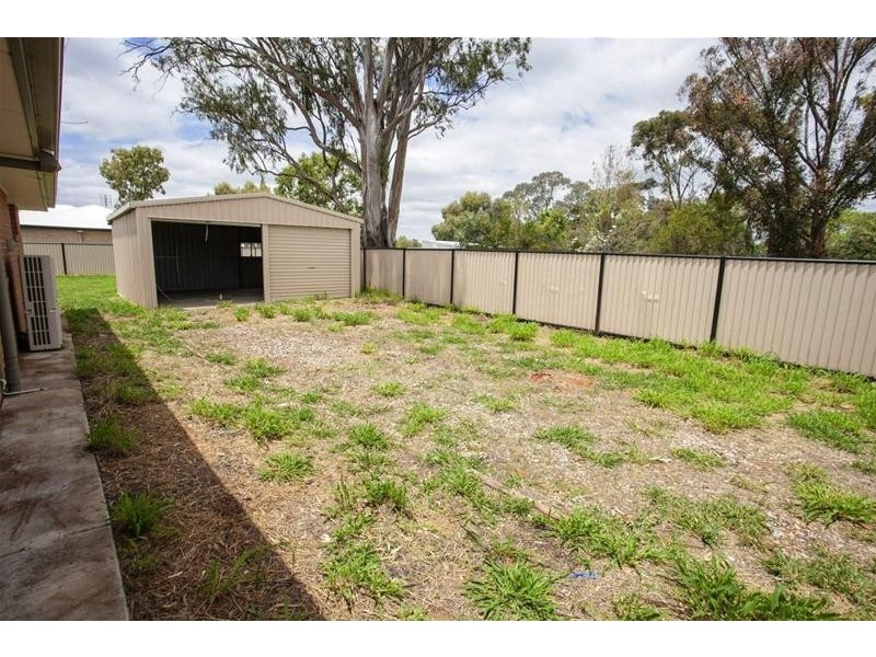 79 Windmill Road, Chinchilla QLD 4413