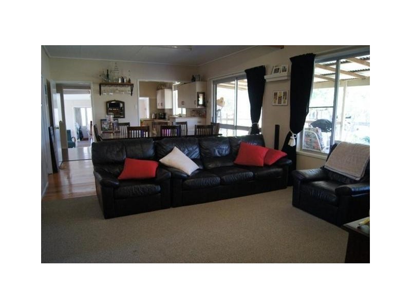 885 Auburn Road, Chinchilla QLD 4413