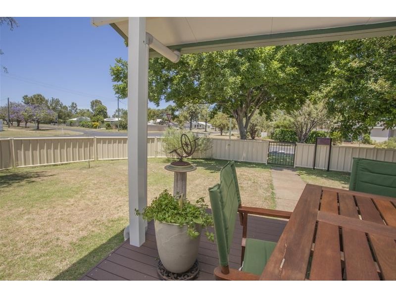 3 Sheriff Street, Chinchilla QLD 4413