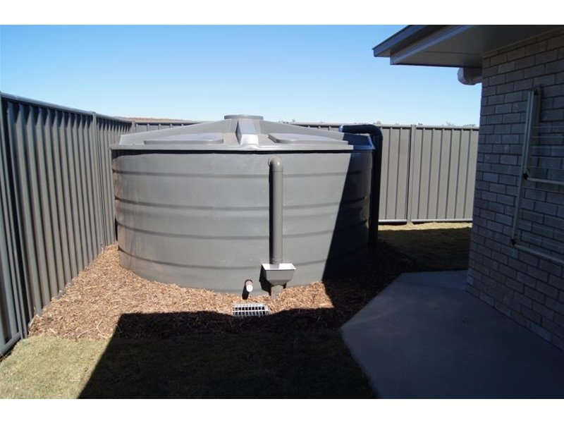 Lot 2/20 Dudley Street, Chinchilla QLD 4413