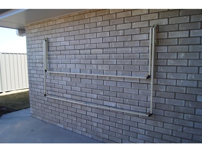 Lot 2/20 Dudley Street, Chinchilla QLD 4413