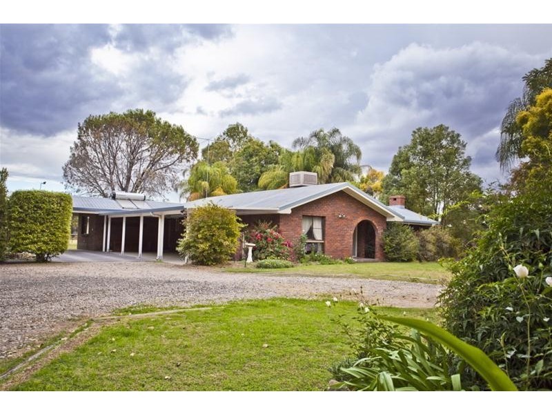 72 Oak Street, Chinchilla QLD 4413