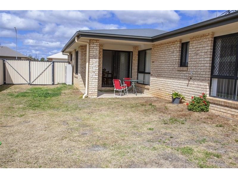 15 Campbell Street, Chinchilla QLD 4413