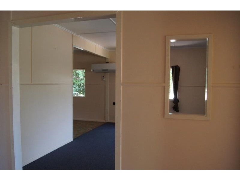 16 Barber Street, Chinchilla QLD 4413