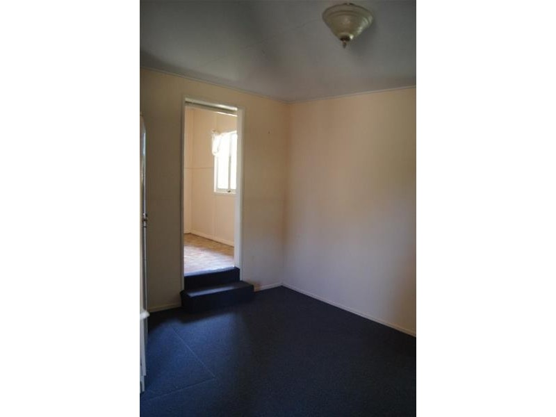 16 Barber Street, Chinchilla QLD 4413