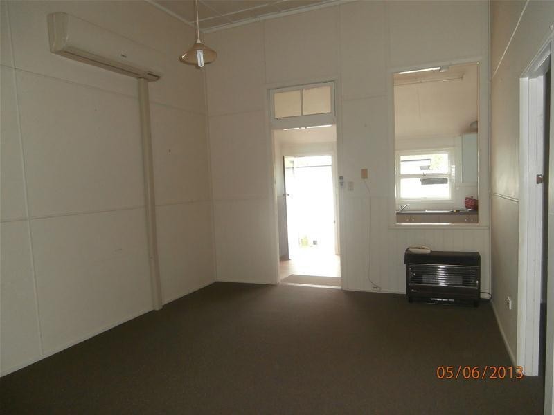 2/21 Beutel Street, Chinchilla QLD 4413