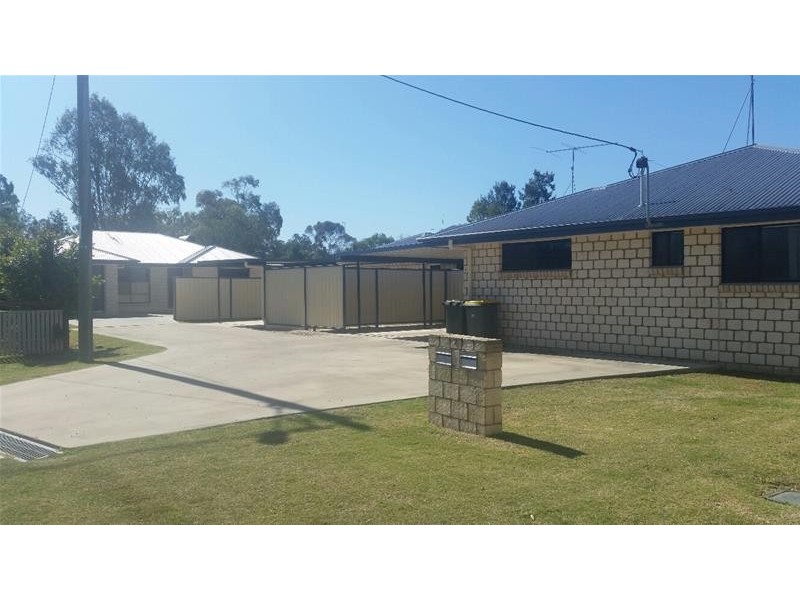 1/7 Harrington Crt, Chinchilla QLD 4413