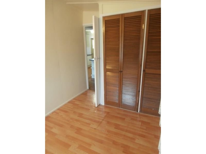 16 Russell Street, Chinchilla QLD 4413