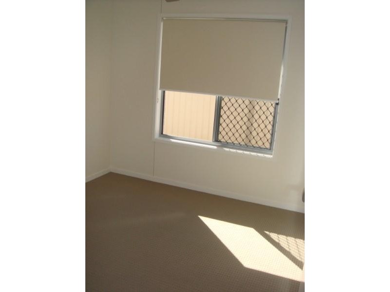 2/124 Price Street, Chinchilla QLD 4413