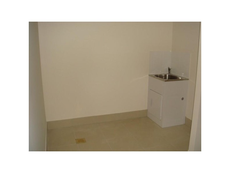 2/124 Price Street, Chinchilla QLD 4413