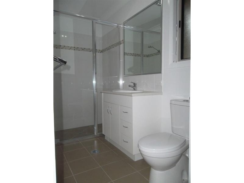 1/26 Lee Street, Miles QLD 4415