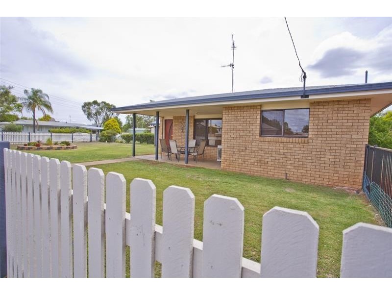 65 Park Street, Chinchilla QLD 4413