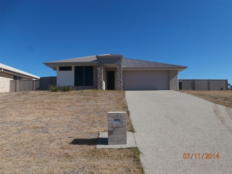 29 Cypress pines Drive, Miles QLD 4415