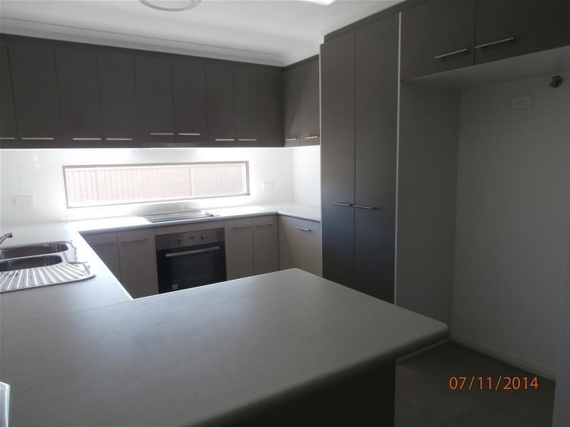 29 Cypress pines Drive, Miles QLD 4415