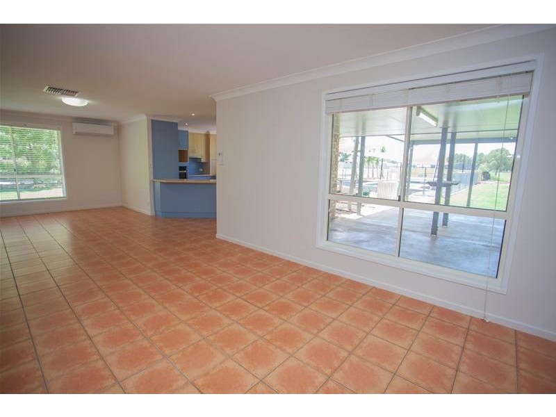 48  Gormley Road, Chinchilla QLD 4413