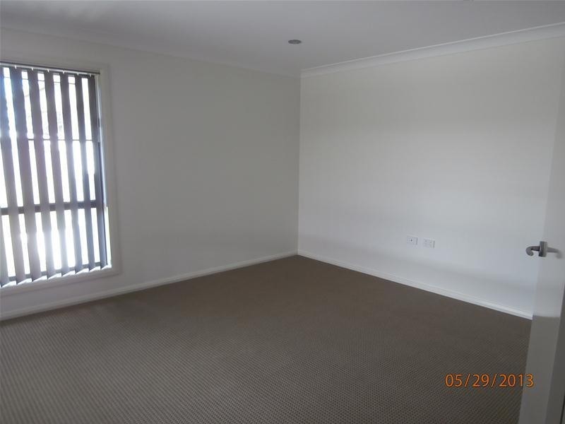 8 Cypress Pines Drive, Miles QLD 4415