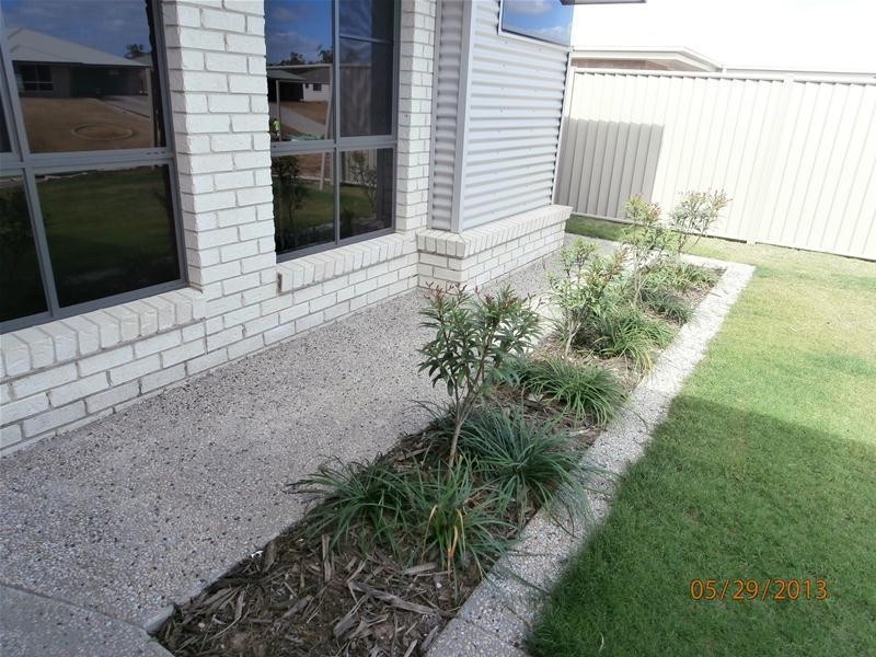 8 Cypress Pines Drive, Miles QLD 4415