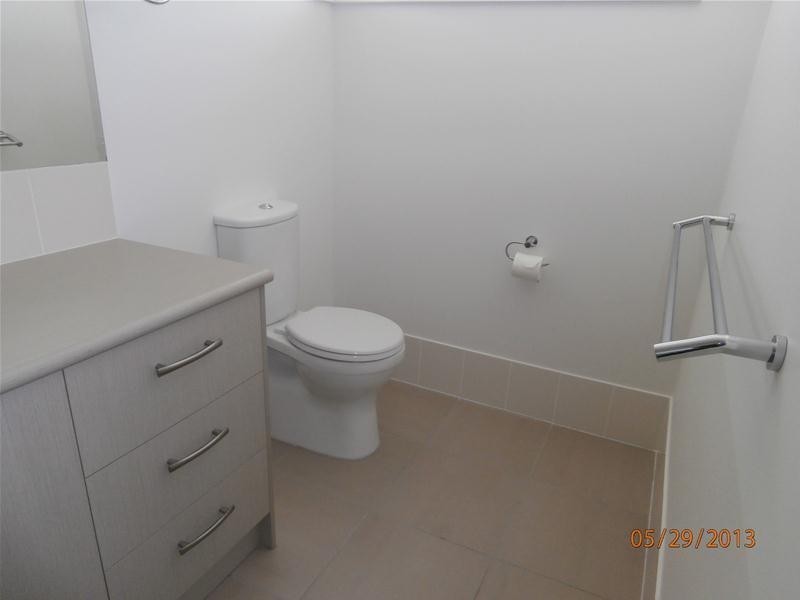 8 Cypress Pines Drive, Miles QLD 4415