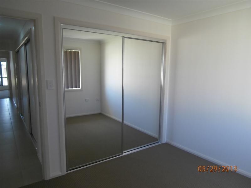 8 Cypress Pines Drive, Miles QLD 4415