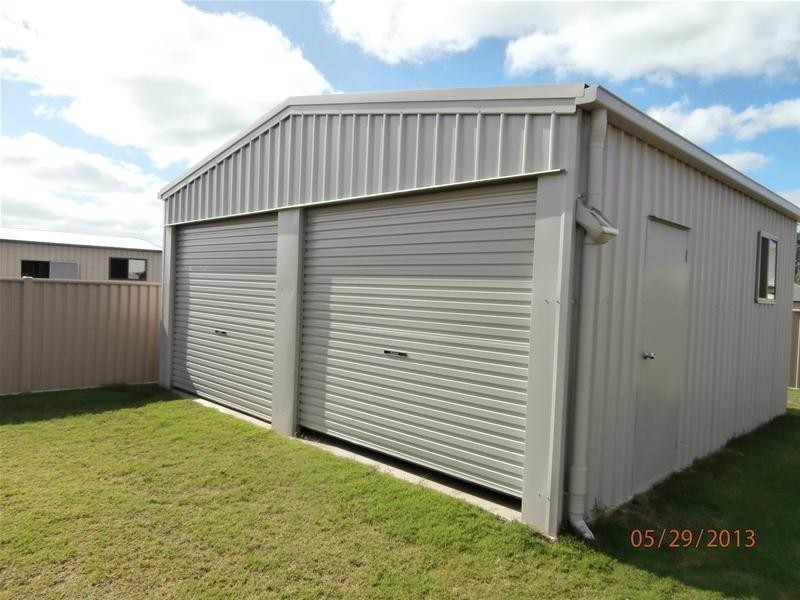 8 Cypress Pines Drive, Miles QLD 4415