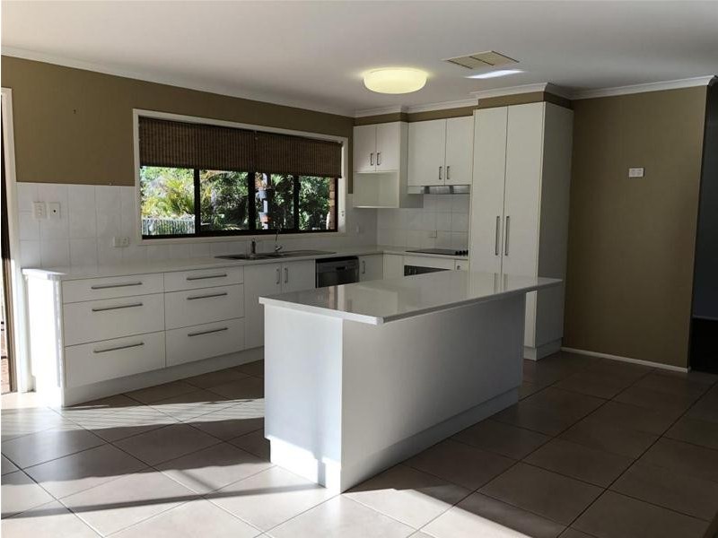 110 Rodger Street, Chinchilla QLD 4413