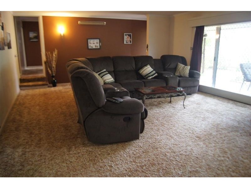 25 Fraser Street, Chinchilla QLD 4413