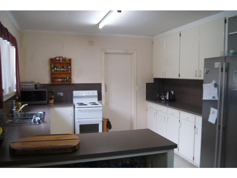 25 Fraser Street, Chinchilla QLD 4413