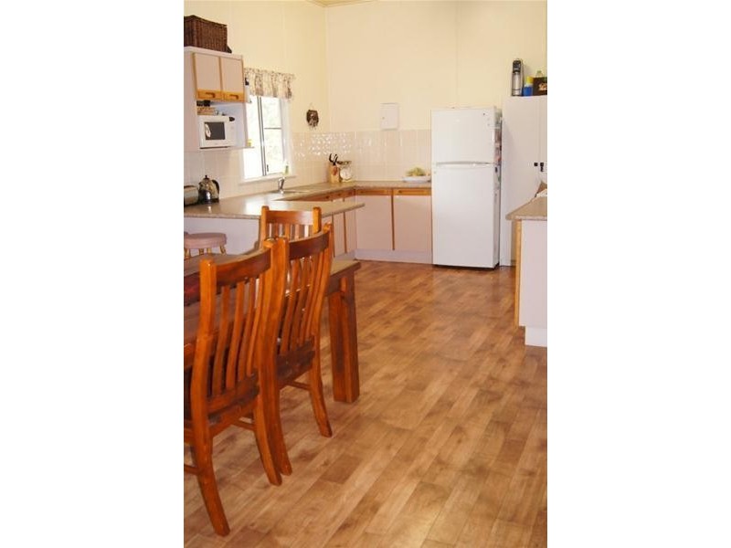 98 Wambo Street, Chinchilla QLD 4413