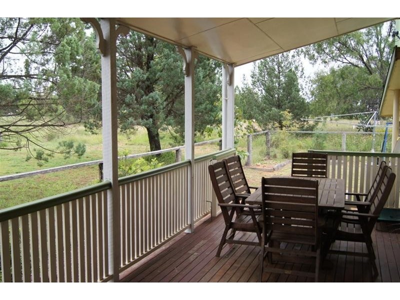 98 Wambo Street, Chinchilla QLD 4413