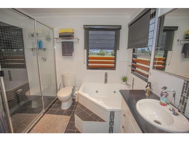 34 Parson Street, Chinchilla QLD 4413