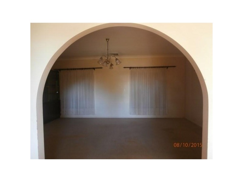 60 Hypatia Street, Chinchilla QLD 4413